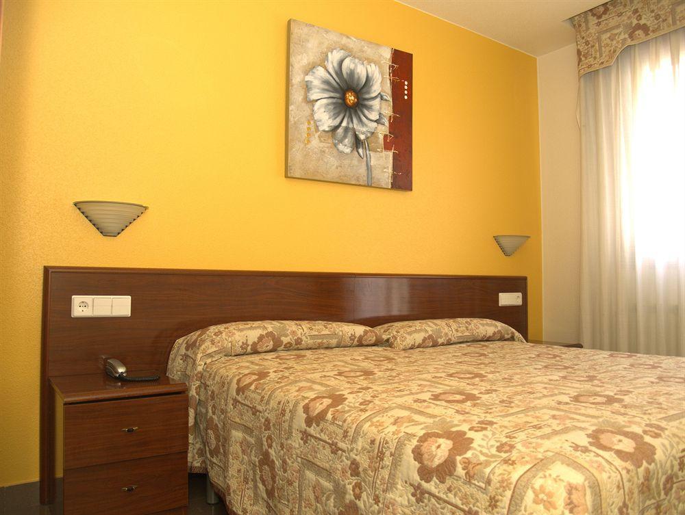 Hotel Playa Poniente Gijón Esterno foto