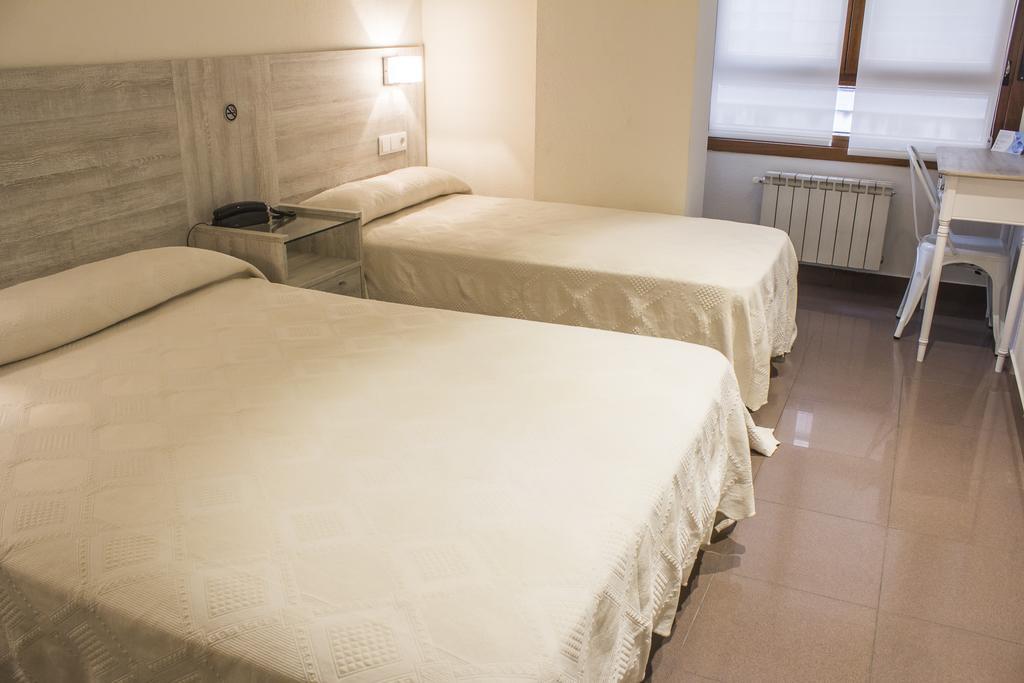 Hotel Playa Poniente Gijón Esterno foto